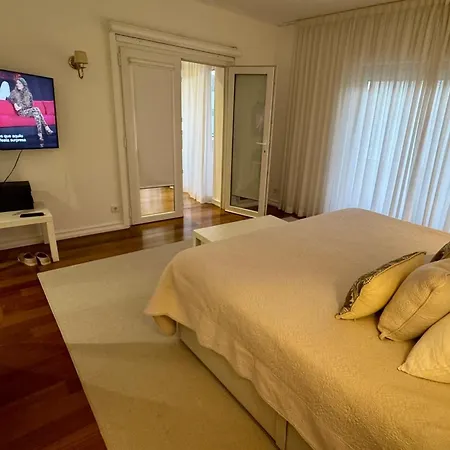 Cascais Next To Casino And To Tamariz شقة
