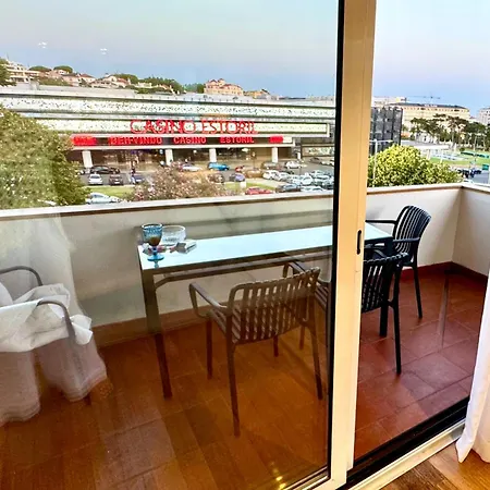 Cascais Next To Casino And To Tamariz شقة