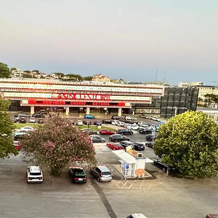 Cascais Next To Casino And To Tamariz * إستوريل