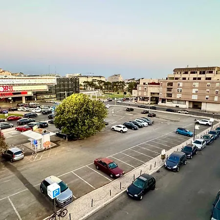 Cascais Next To Casino And To Tamariz شقة *